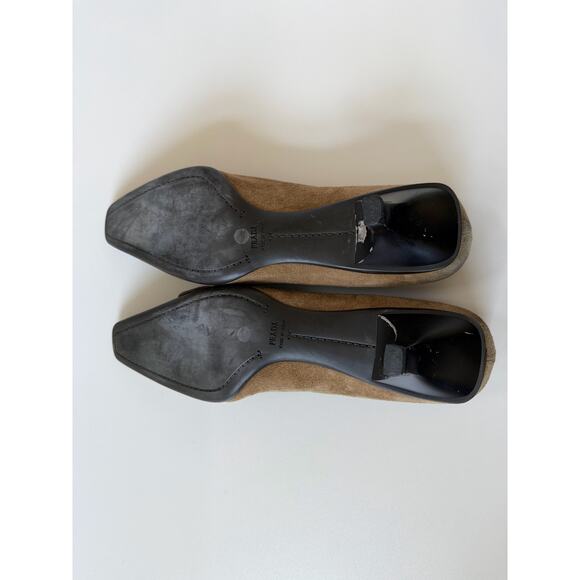 Prada Suede Leather Pointed Kitten Heels Womens Size 38.5 (US 8.5) Beige Vintage - Picture 11 of 13